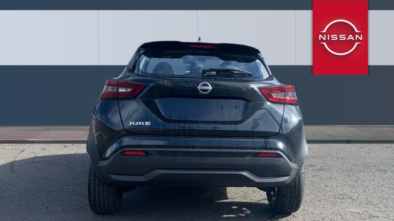 Nissan Juke 1.0 DiG-T N-Connecta 5dr Petrol Hatchback